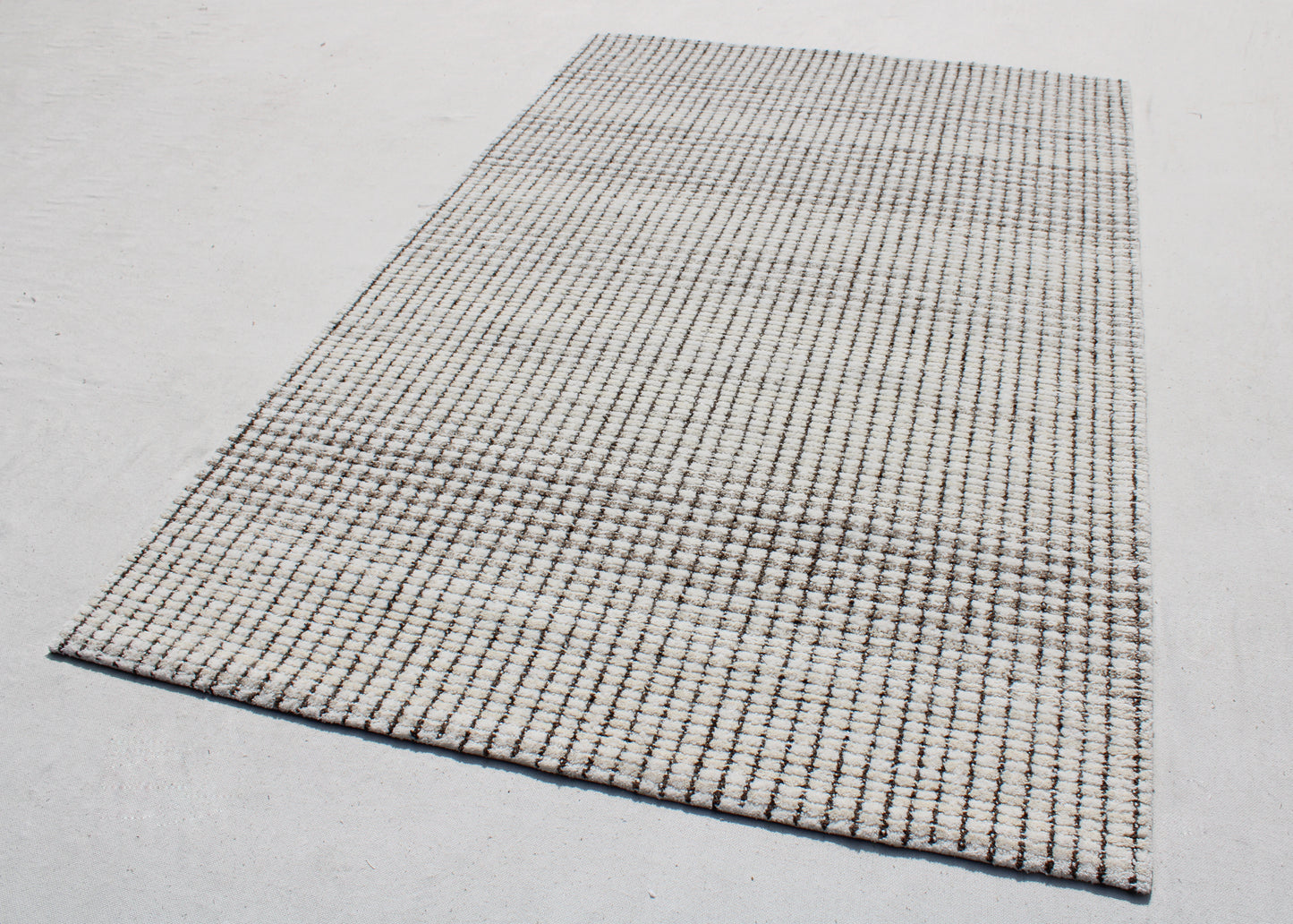 Trono Modern Ivory/Natural Geometric Low Pile Rug