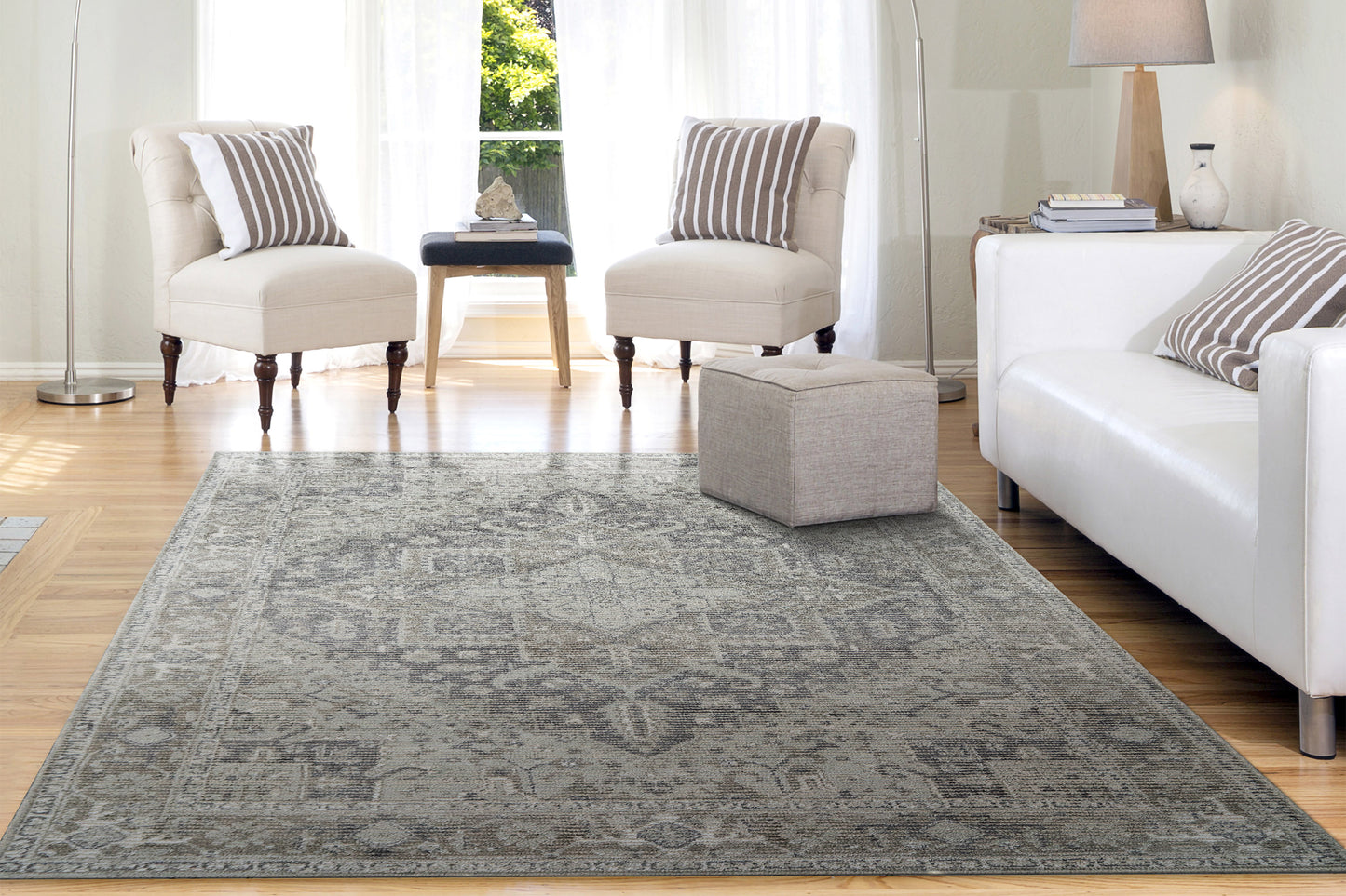 Stefano Traditional Beige/Taupe/Grey Medallion Low Pile Rug
