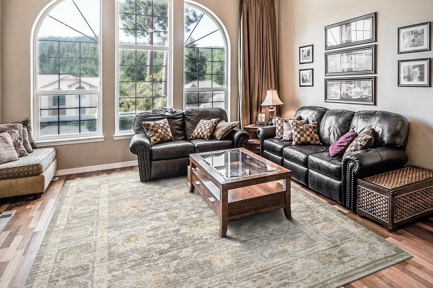 Rojin Traditional Grey/Navy/Multi Oriental Low Pile Rug