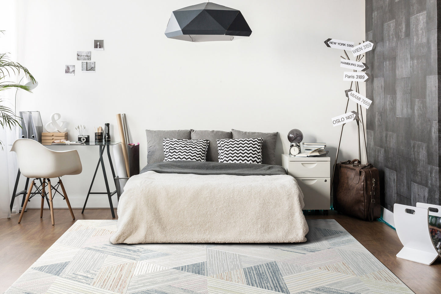 COUTURE 52047 Multi – room