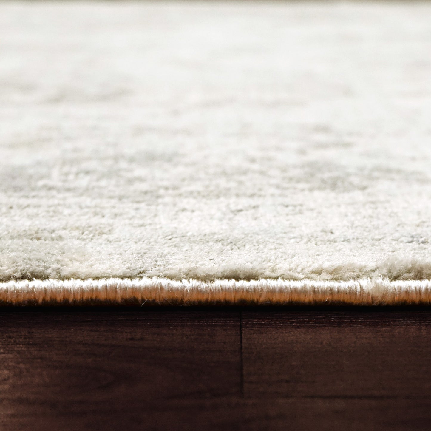 CASTILLA 3530 Ivory/Grey – pile