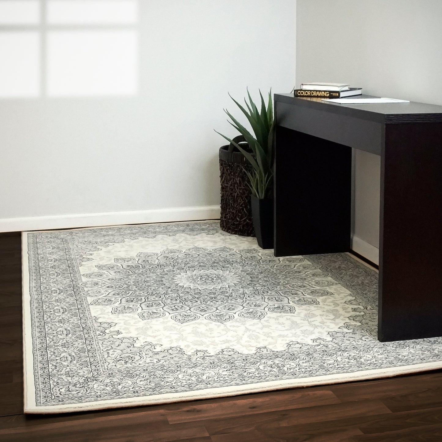 Ancient Garden Traditional Cream/Grey Classic Medium Pile Rug