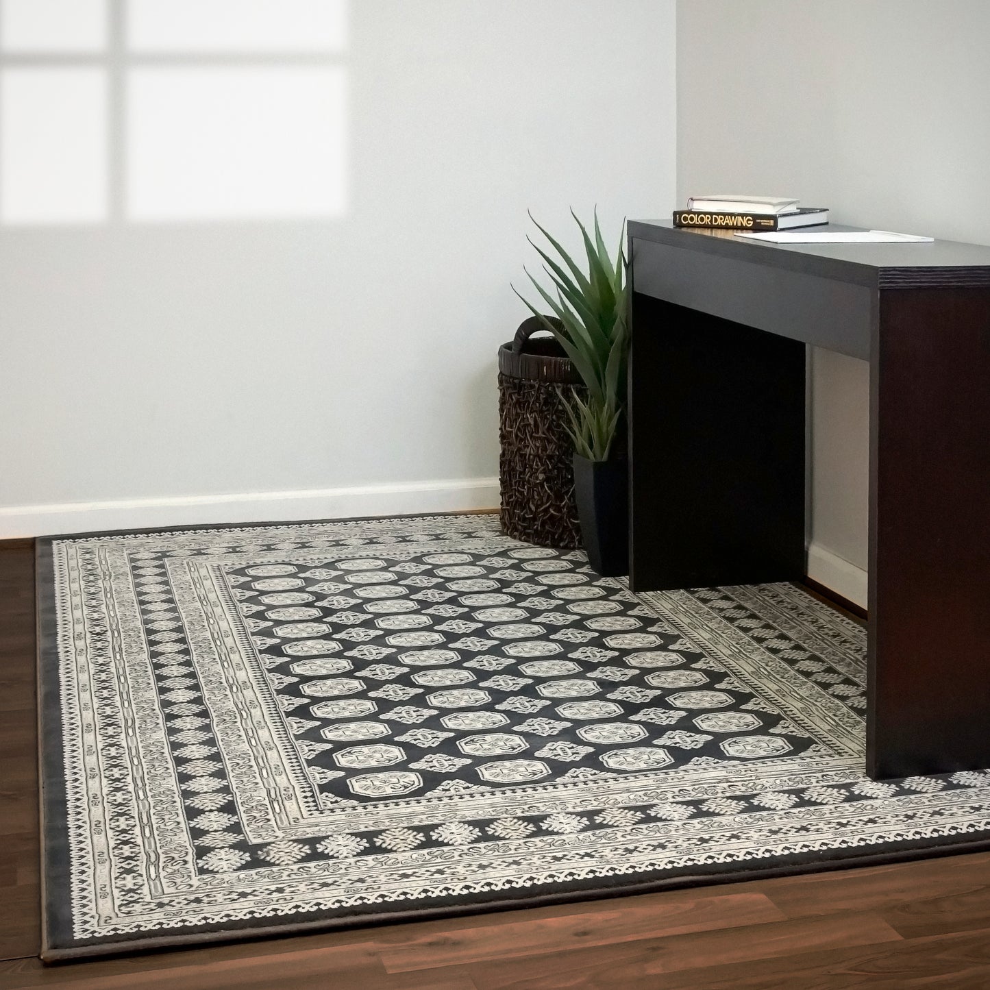 Ancient Garden Traditional Charcoal/Silver Classic Medium Pile Rug