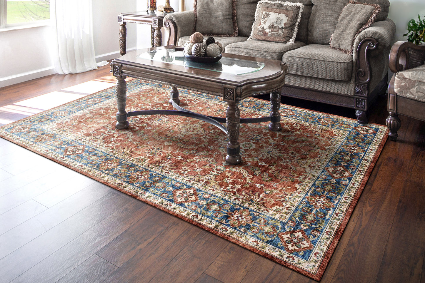 Elise Traditional Red/Blue/Beige Oriental Low Pile Rug