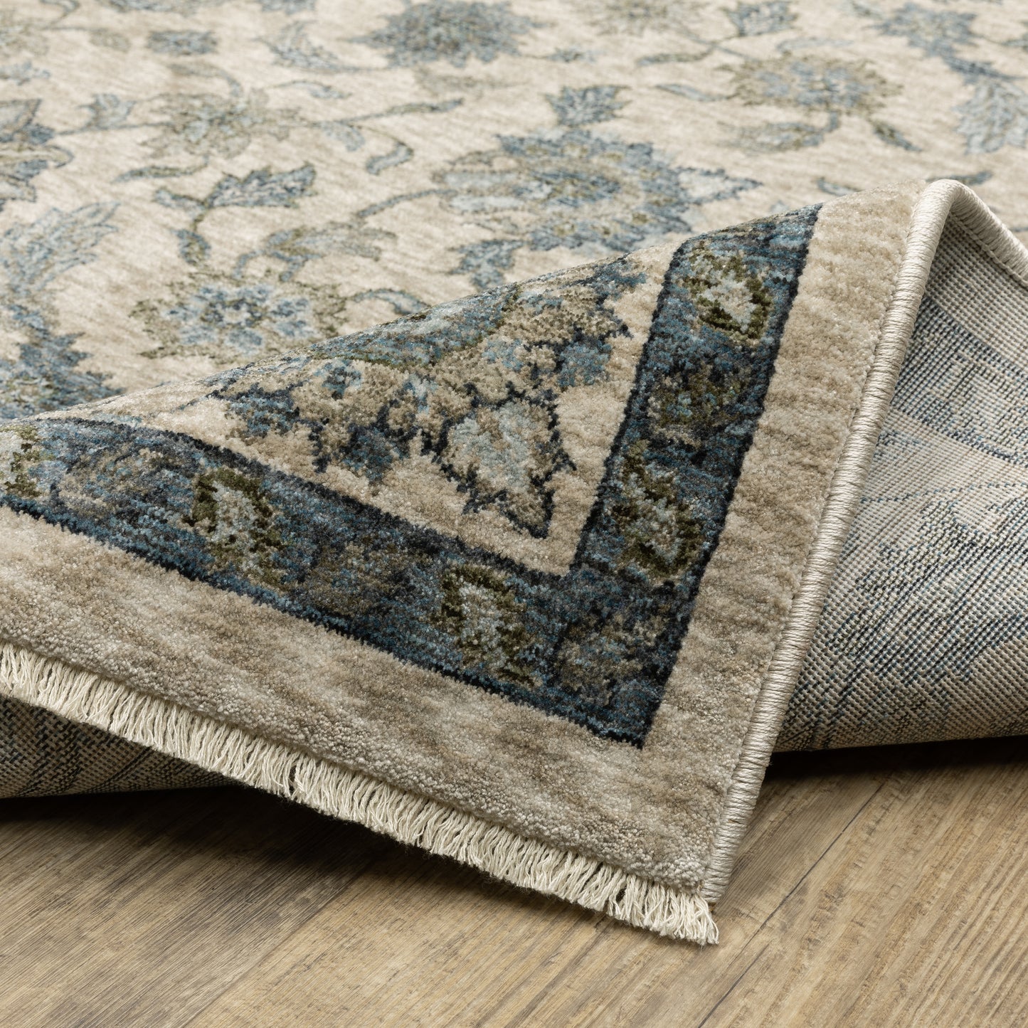 Aberdeen Floral Beige/ Blue Oriental Cut Pile Rug