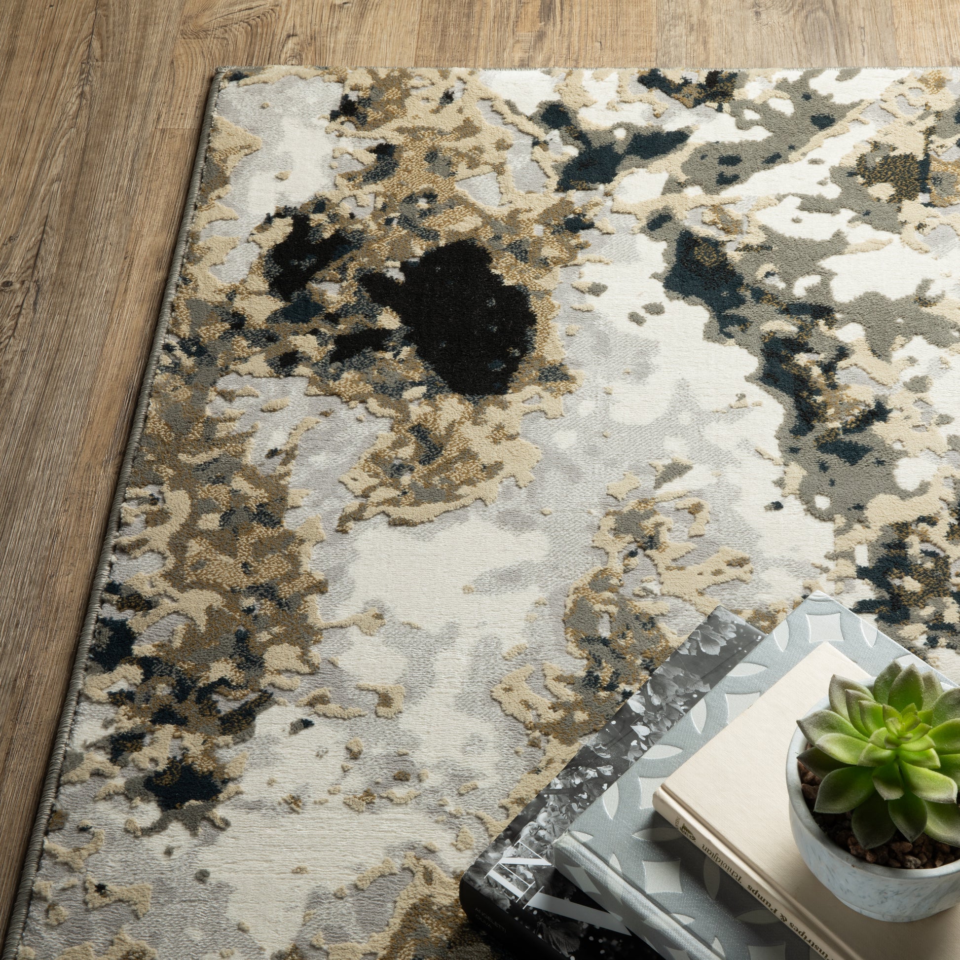 Bowen 1808Q Navy Abstract Rug