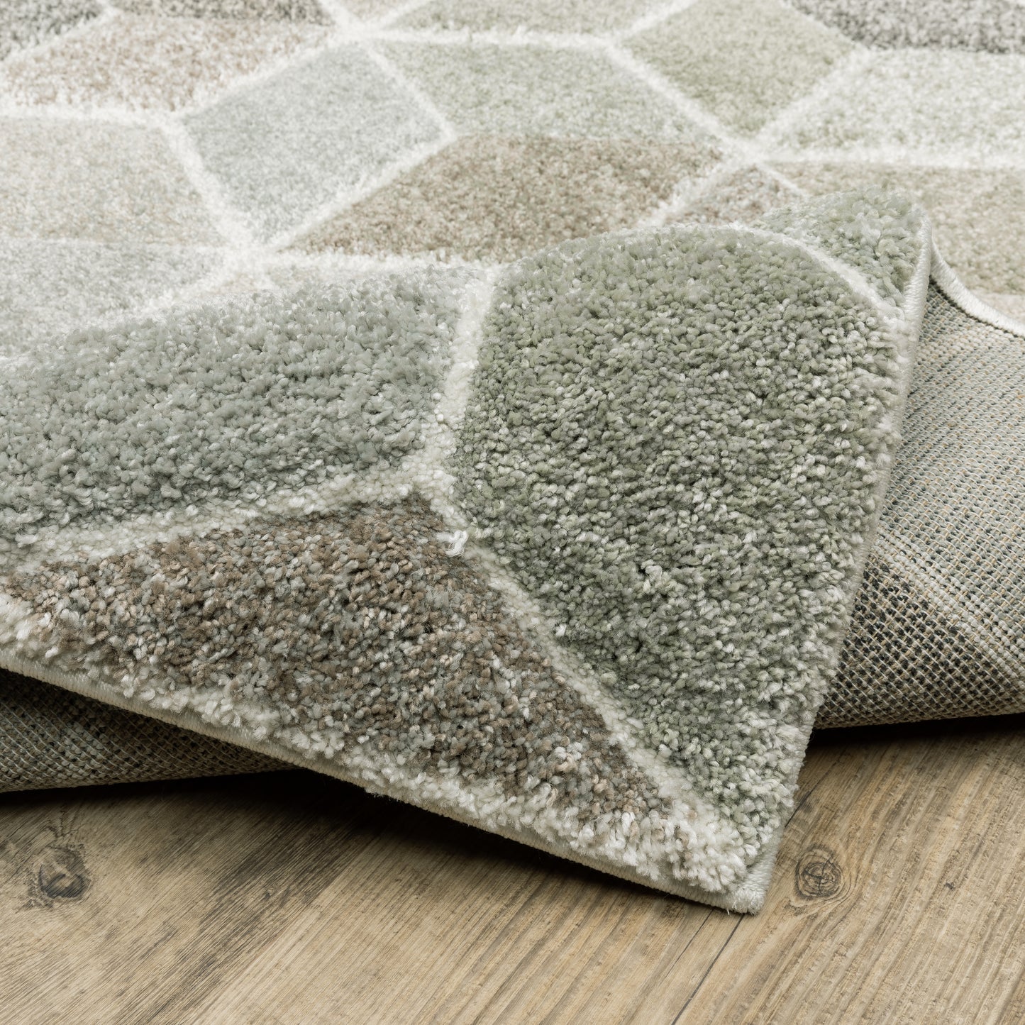 Cambria Geometric Ivory/ Multi Cut Pile Rug