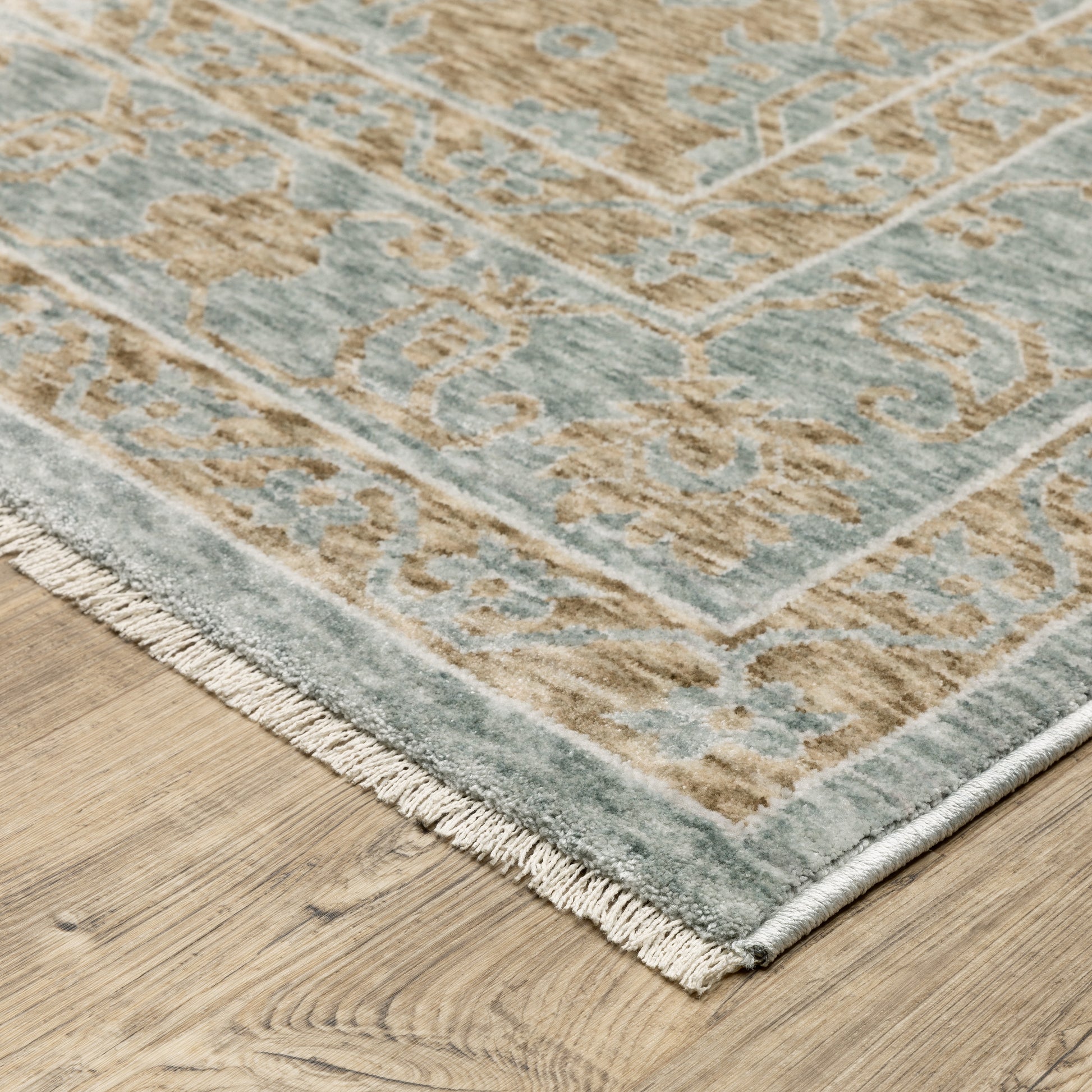 Echo ECH03 Beige Medallion Rug