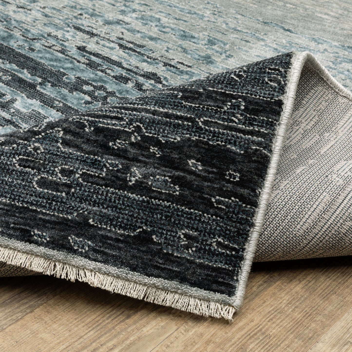Echo Ombre Blue/ Beige Stripe Cut Pile Rug