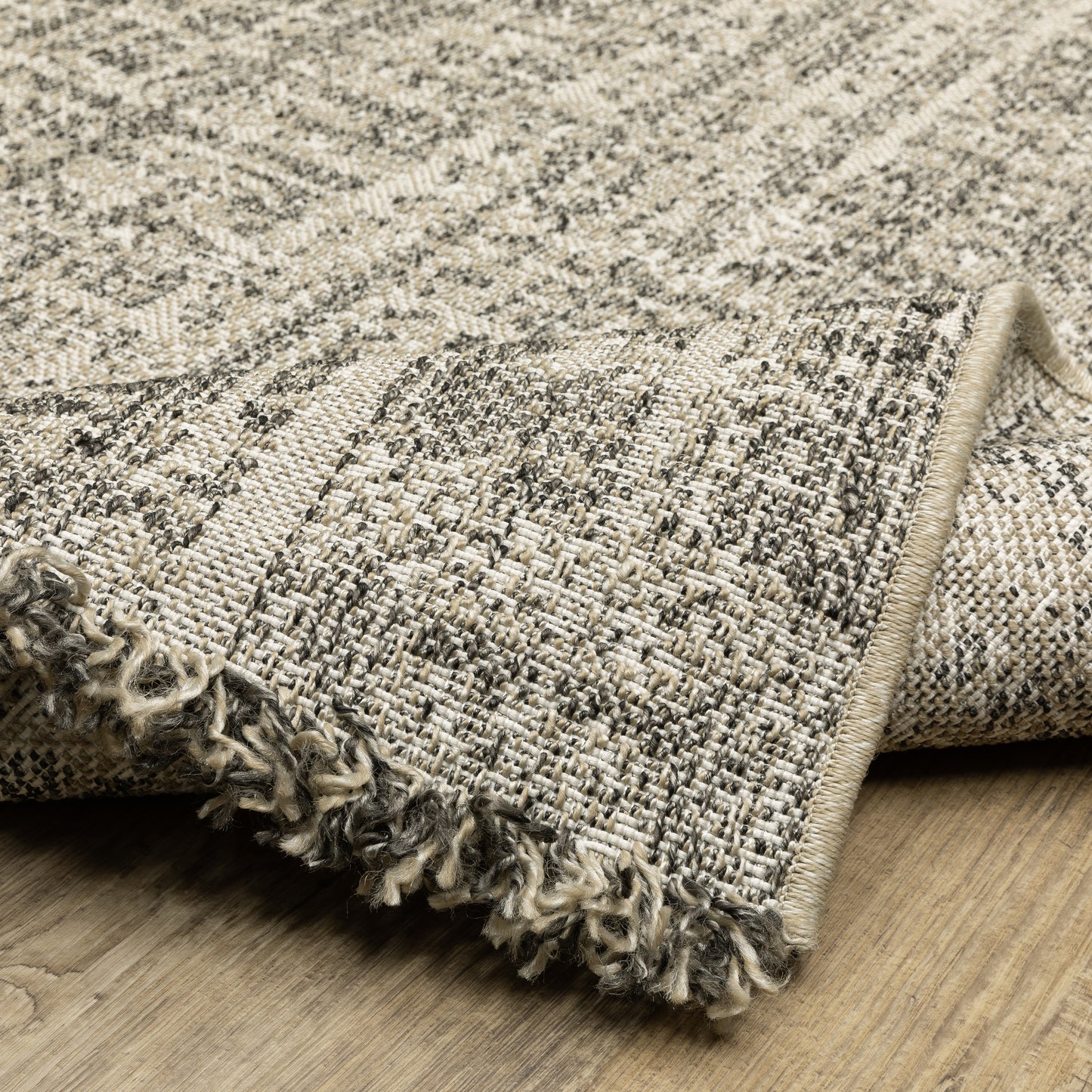 Gillian Distressed Beige/ Black Solid Flat Weave Rug