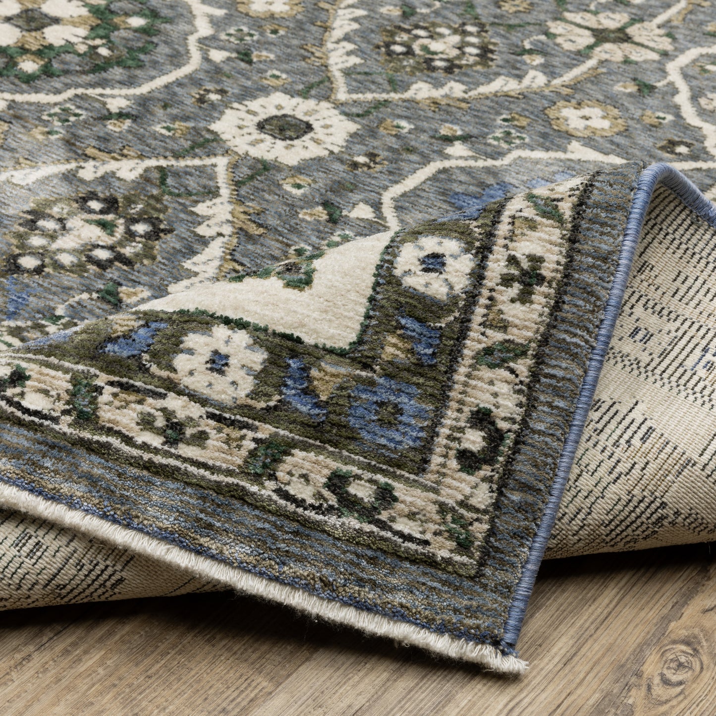 Hastings Floral Blue/ Ivory Oriental Cut Pile Rug