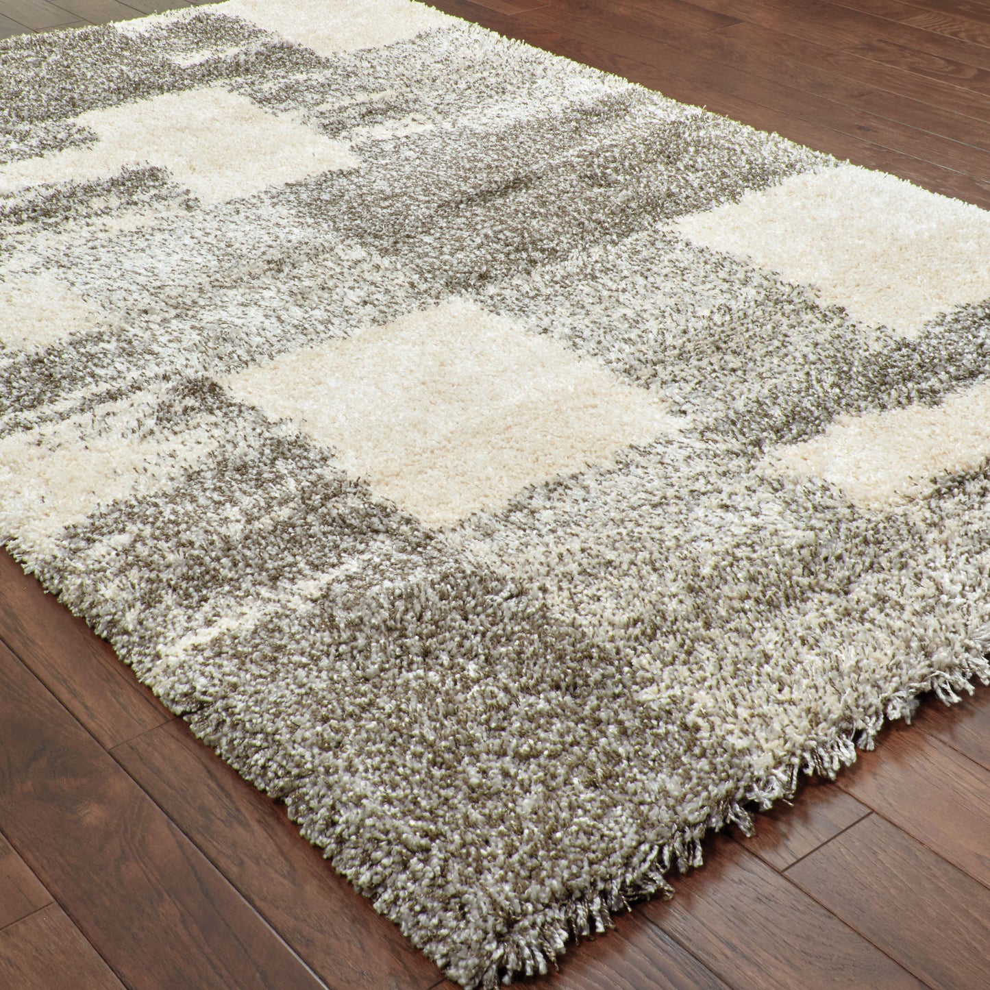 Henderson Shag Ivory/ Grey Geometric Cut Pile Rug