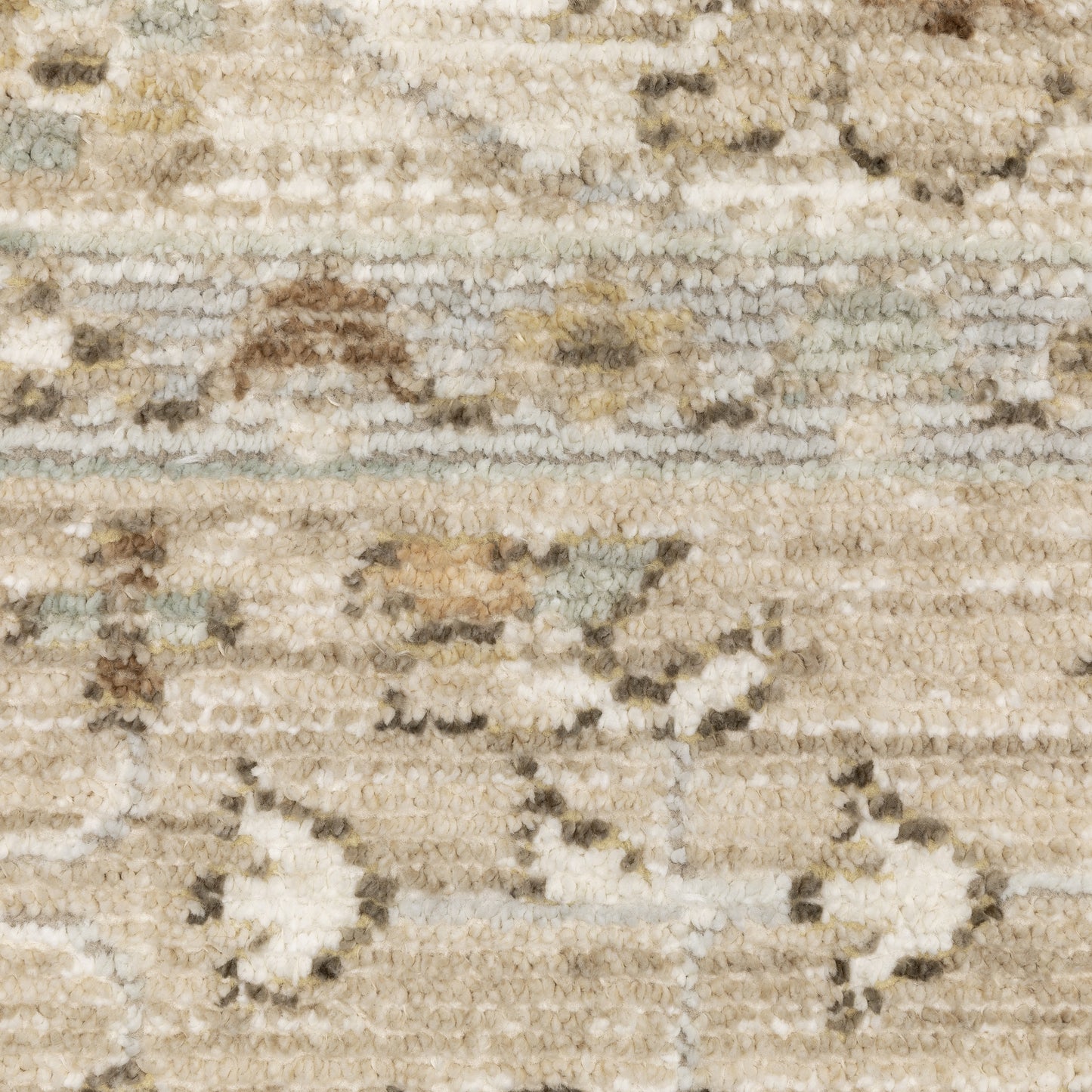 Lola Floral Blue/ Beige Oriental Cut Pile Rug