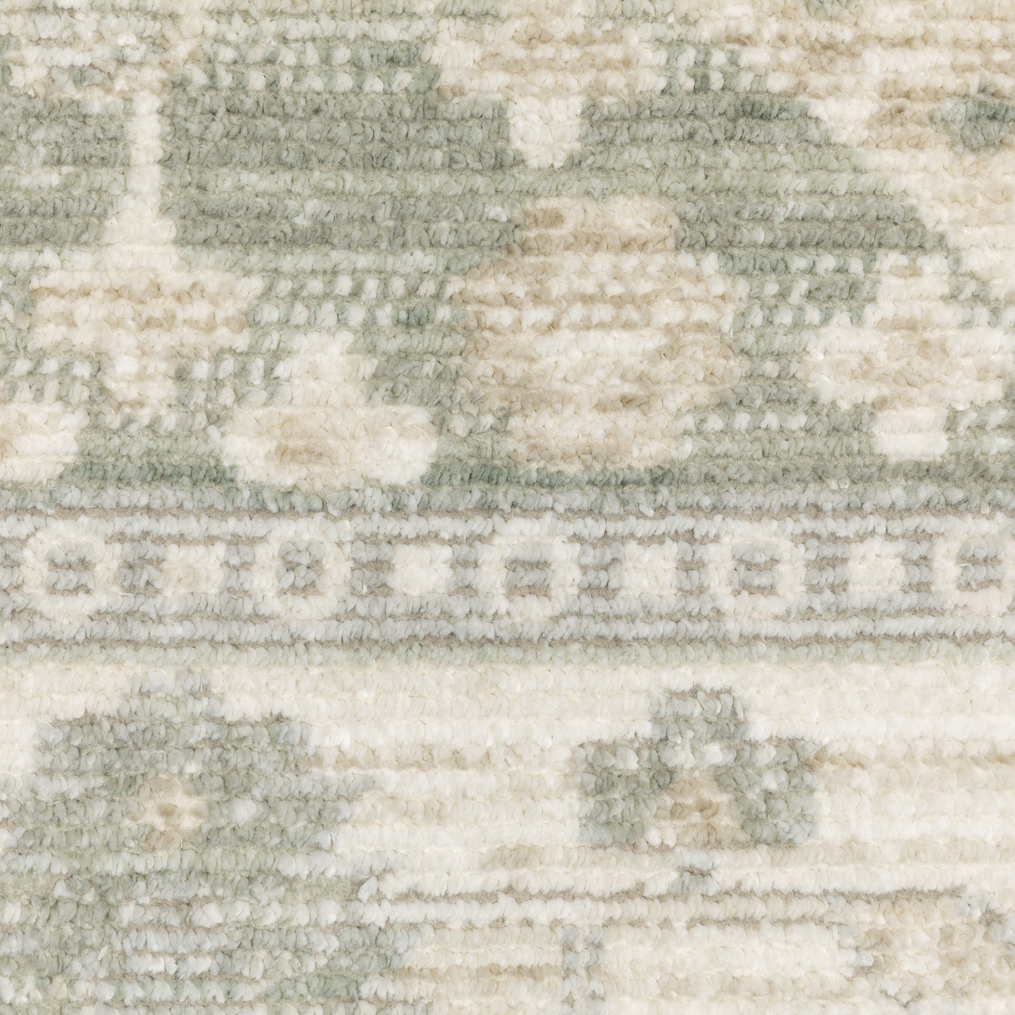 Lola Floral Blue/ Beige Oriental Cut Pile Rug