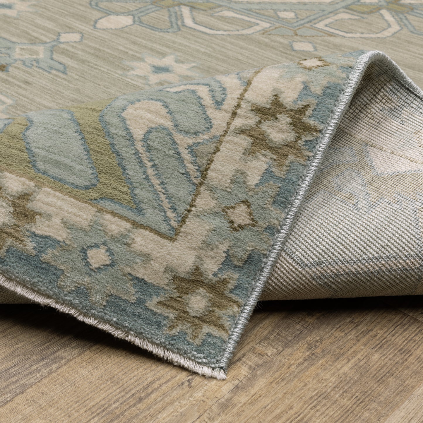Maeve Medallion Grey/ Blue Distressed Cut Pile Rug