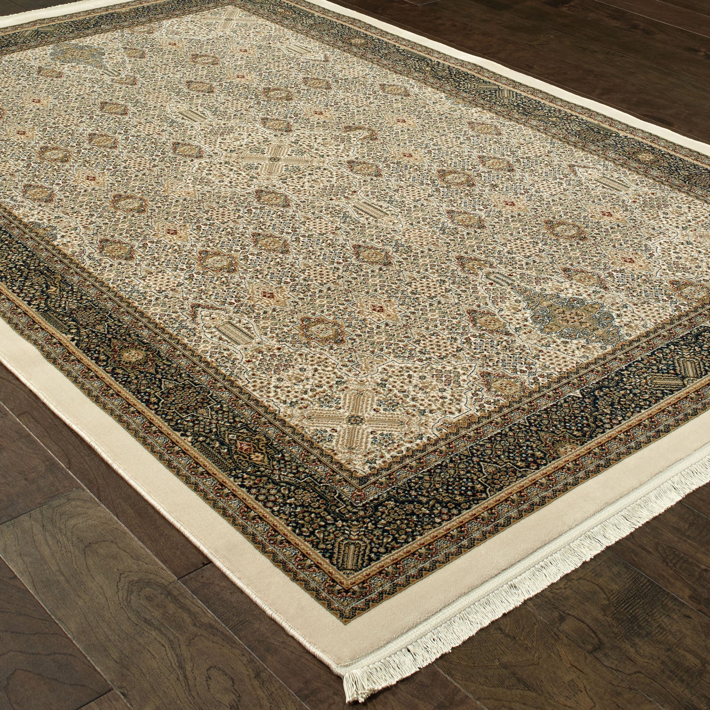 Masterpiece Medallion Ivory/ Navy Oriental Cut Pile Rug
