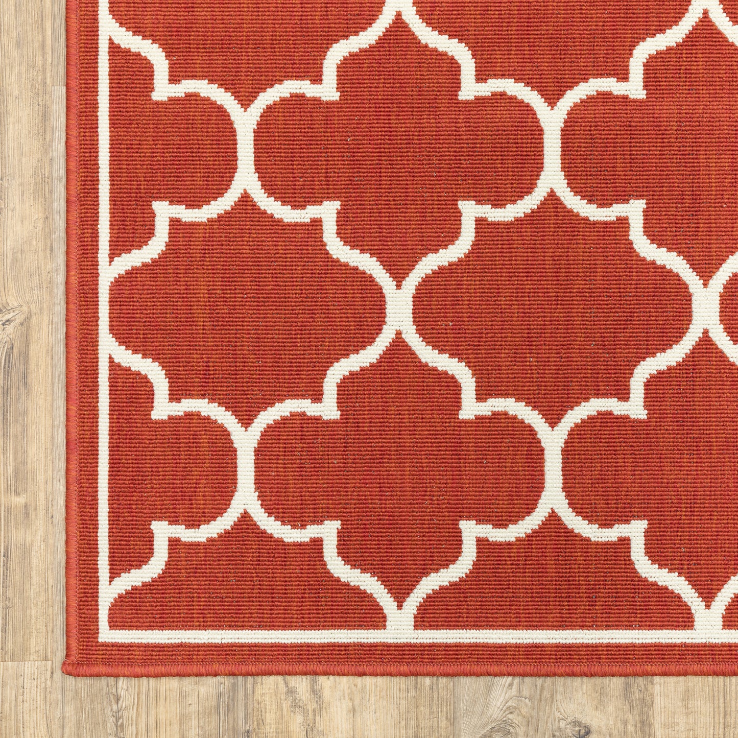 Meridian Outdoor Red/ Ivory Lattice Loop Pile Rug