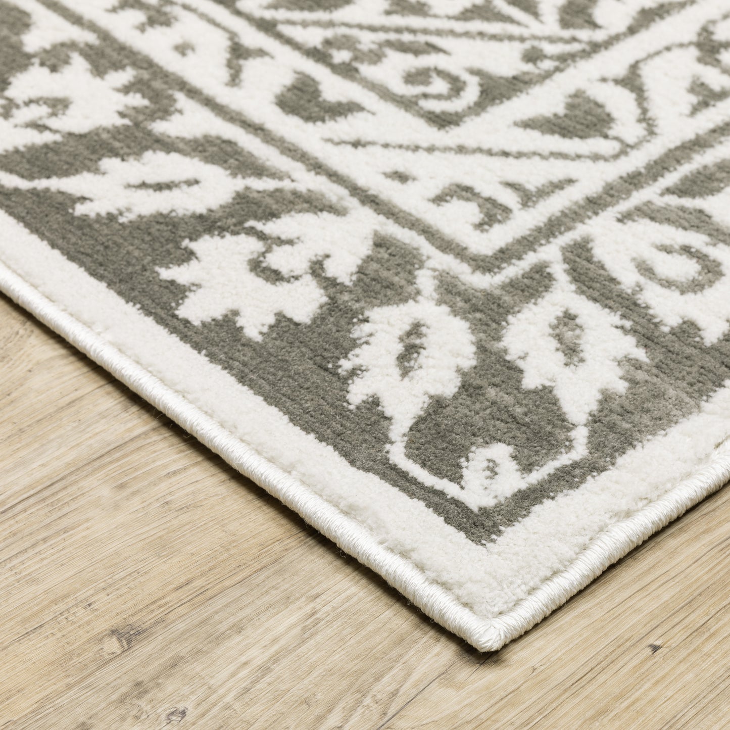 Montecito 1101W Grey Medallion Rug