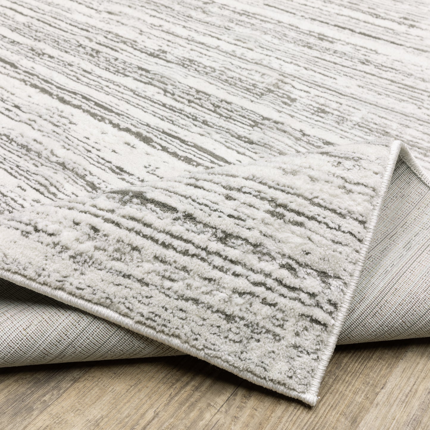 Montecito Distressed White/ Grey Abstract Cut Pile Rug