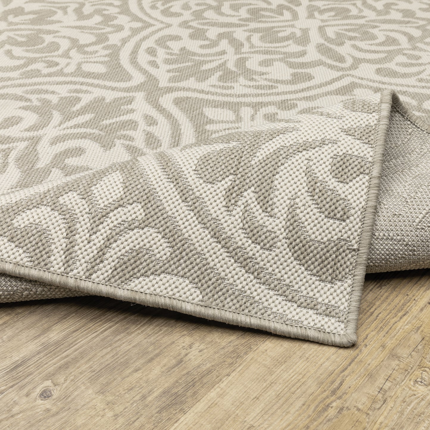 Portofino Outdoor Grey/ Ivory Floral Flat Weave Rug