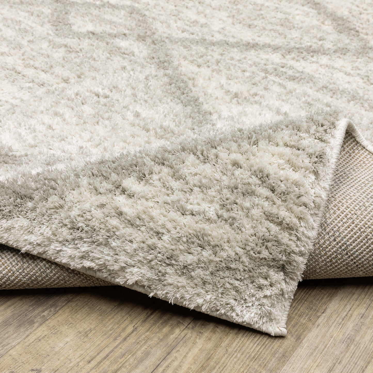 Verona Shag Ivory/ Grey Distressed Cut Pile Rug