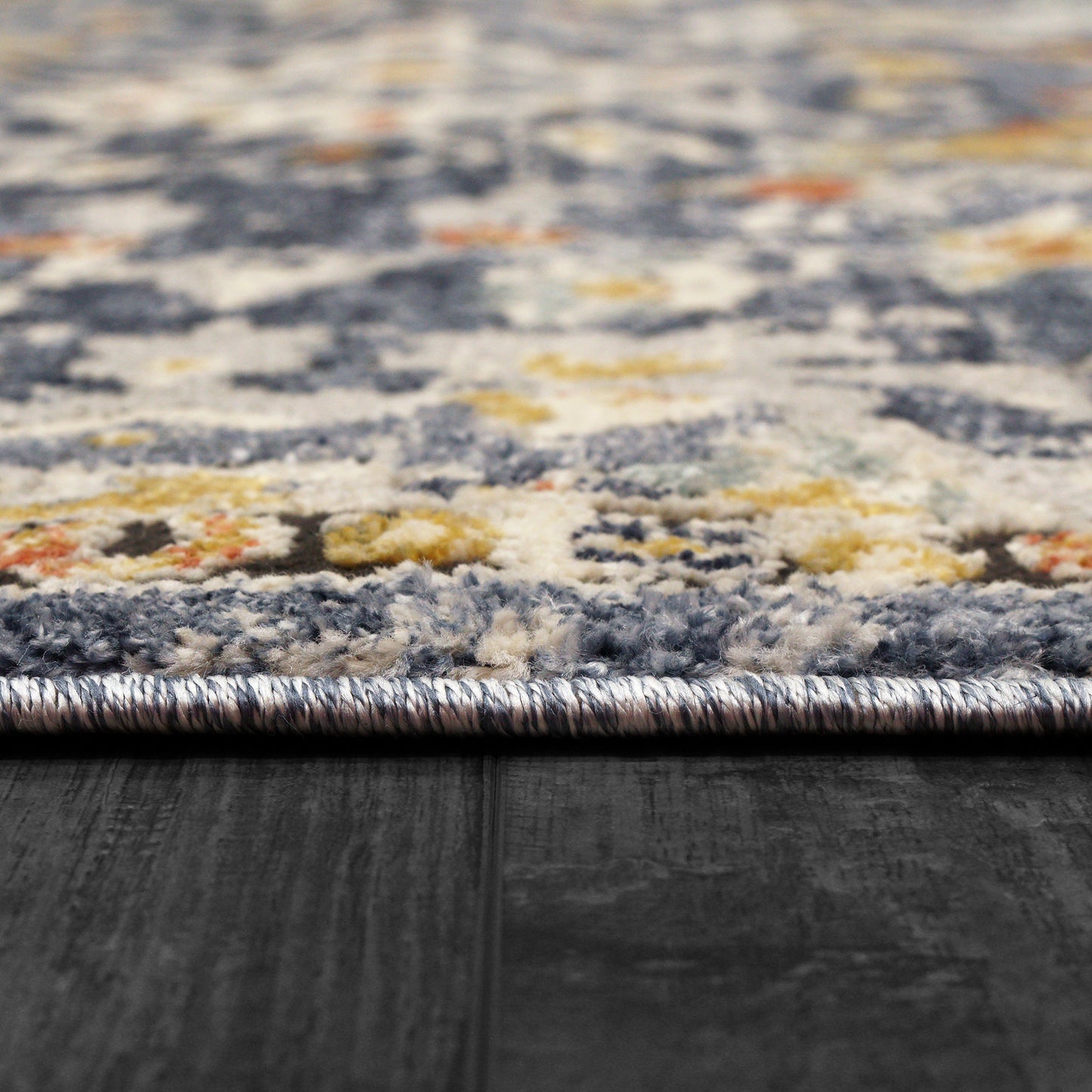 Mabel Traditional Navy/Multi Oriental Low Pile Rug