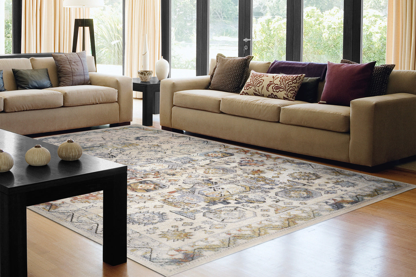 Mabel Traditional Ivory/Multi Oriental Low Pile Rug