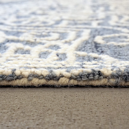Darcy Traditional Ivory/Denim Medallion Low Pile Rug