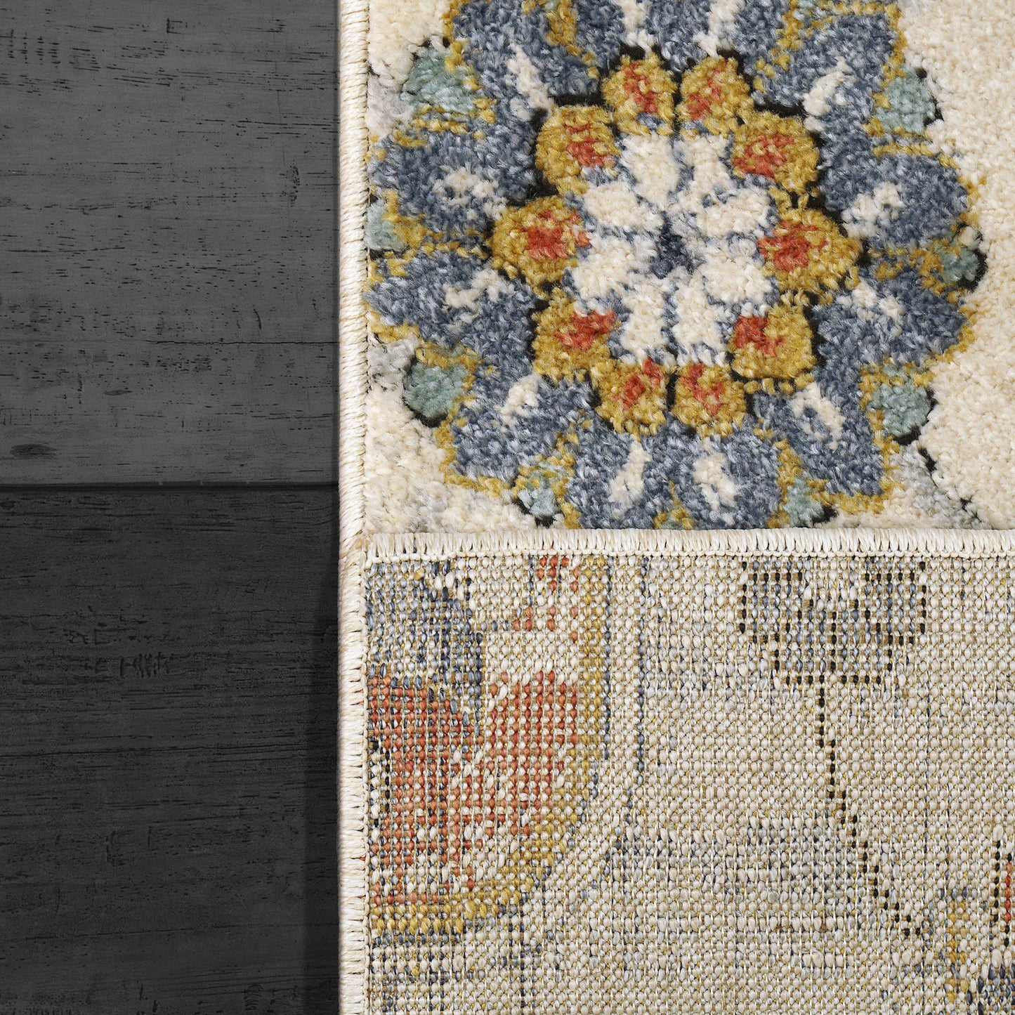 Mabel Traditional Ivory/Multi Oriental Low Pile Rug