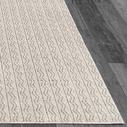 Vuna Modern Ivory/Grey Chevron Medium Pile Rug