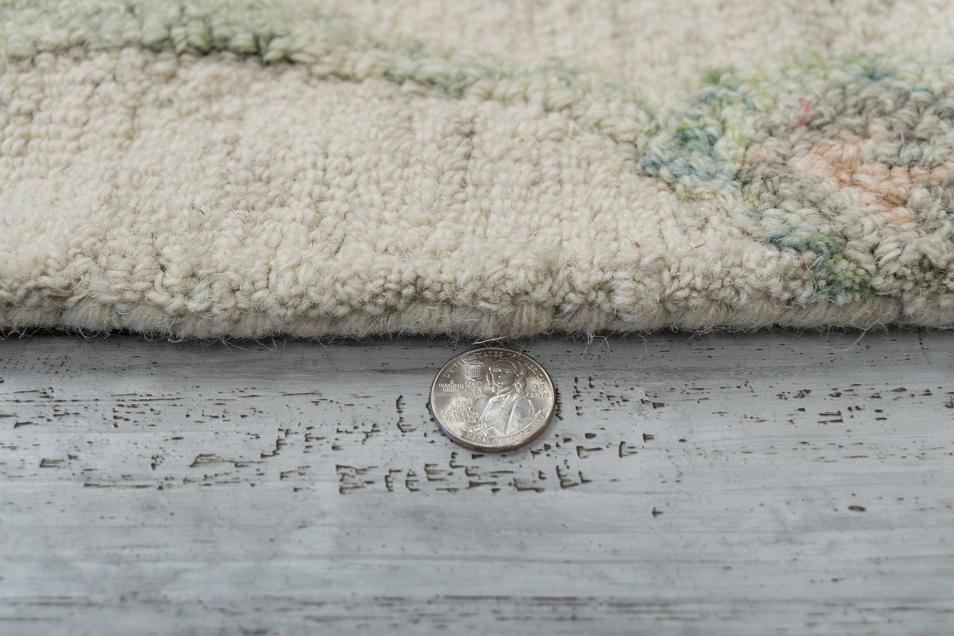 DAISY 9095 Beige/Sage/Rust – pile