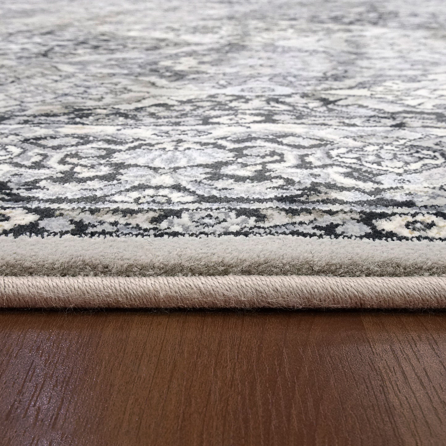 Ancient Garden Traditional Cream/Grey Classic Medium Pile Rug