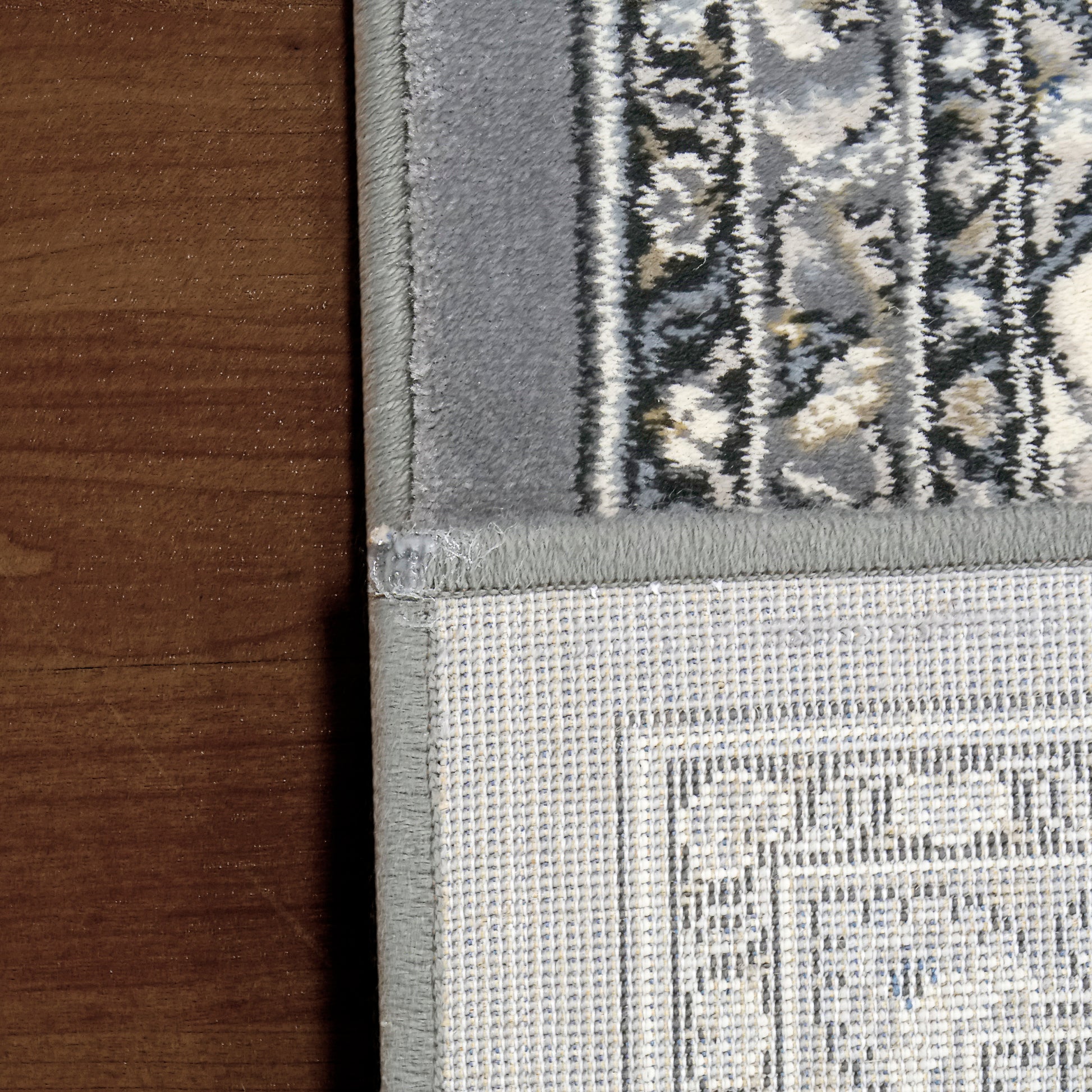 Ancient Garden Traditional Grey/Cream Classic Medium Pile Rug