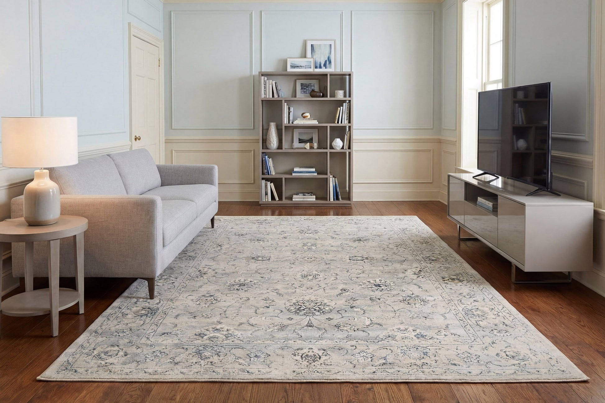Ancient Garden Traditional Silver/Grey Classic Medium Pile Rug
