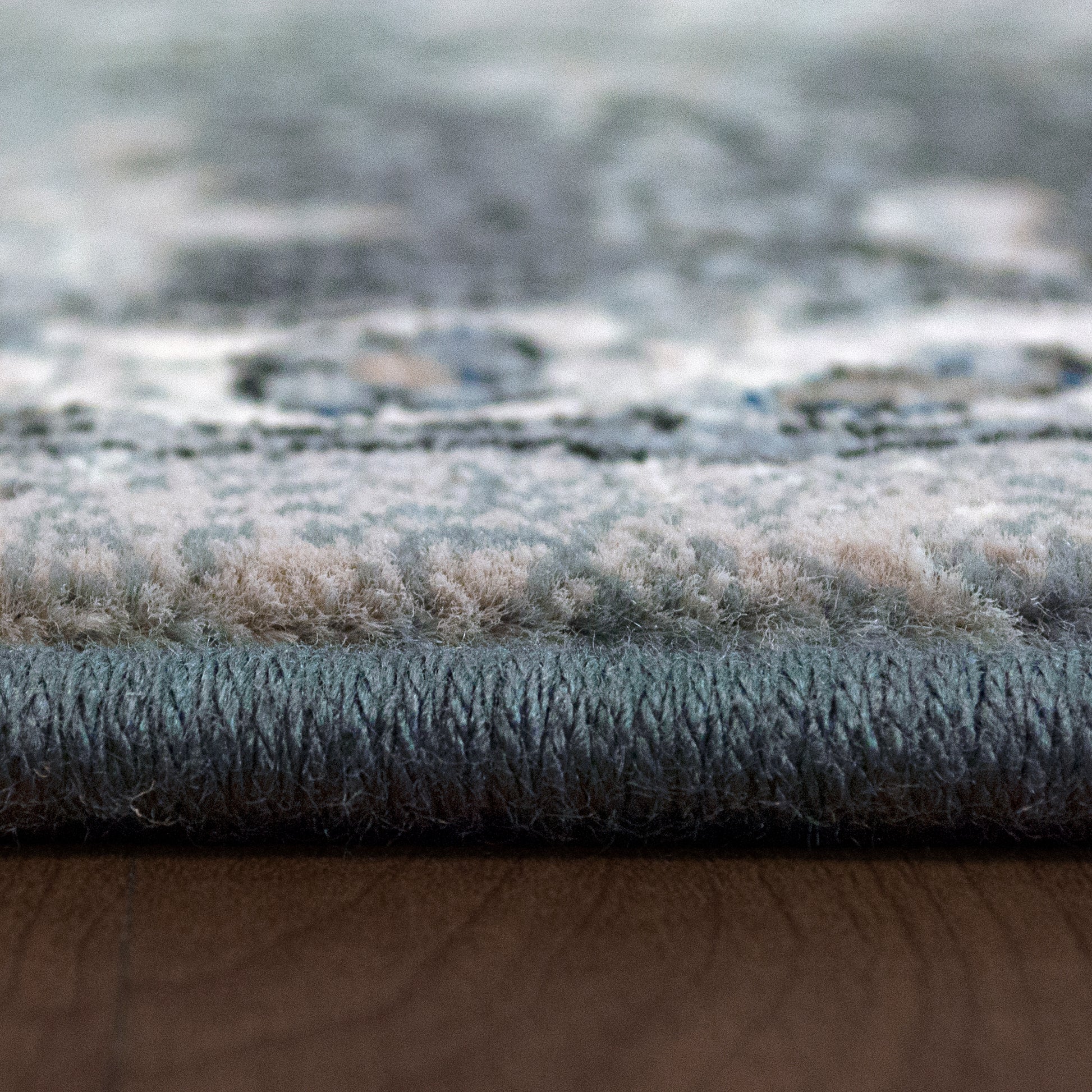 Ancient Garden Traditional Silver/Grey Distressed Medium Pile Rug