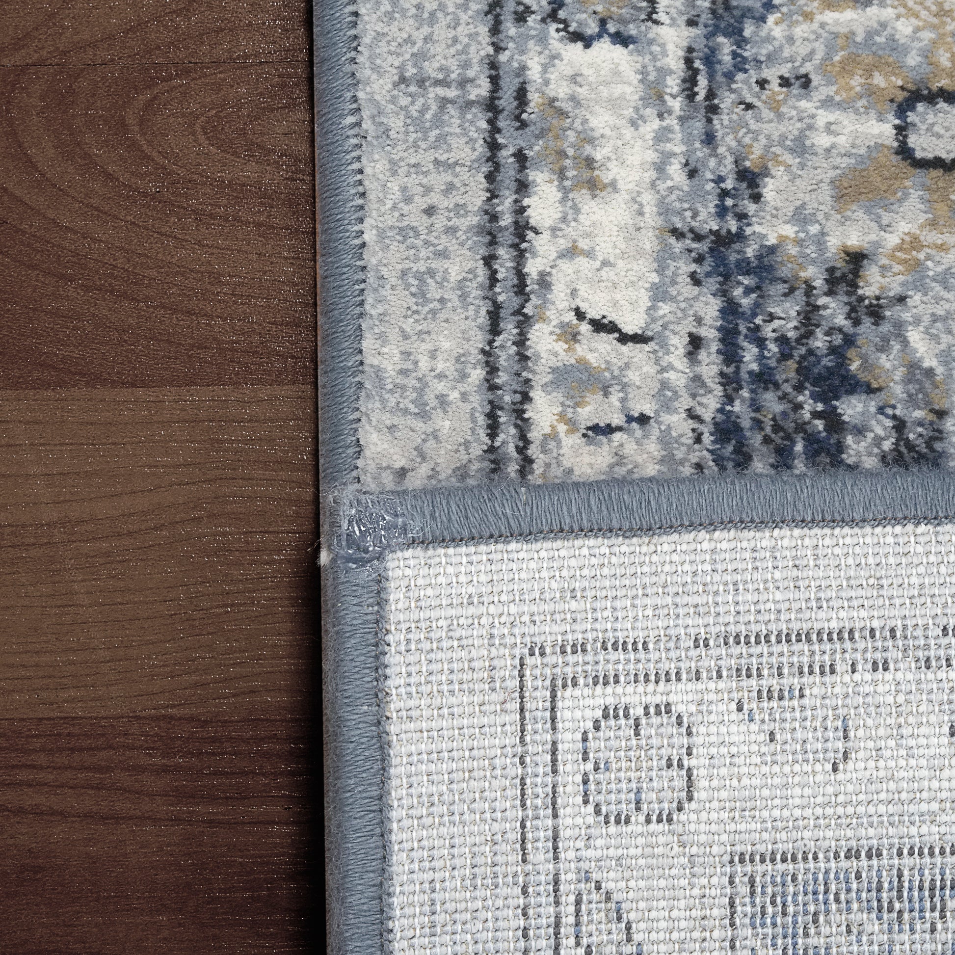 Ancient Garden Traditional Silver/Blue Distressed Medium Pile Rug