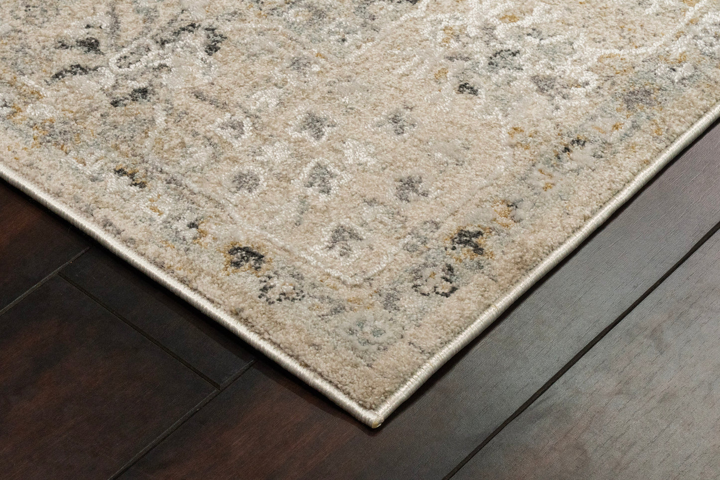 Annalise Transitional Cream/Beige Oriental Medium Pile Rug