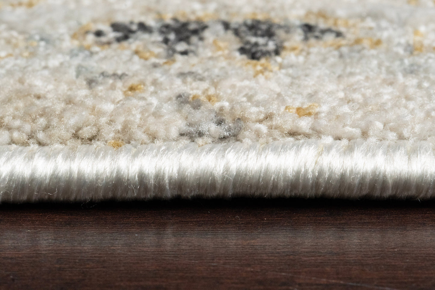 Annalise Transitional Cream/Beige Oriental Medium Pile Rug