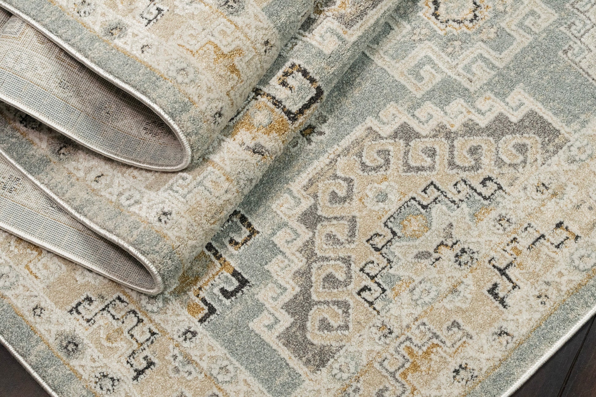Annalise Transitional Blue/Beige/Cream Oriental Medium Pile Rug
