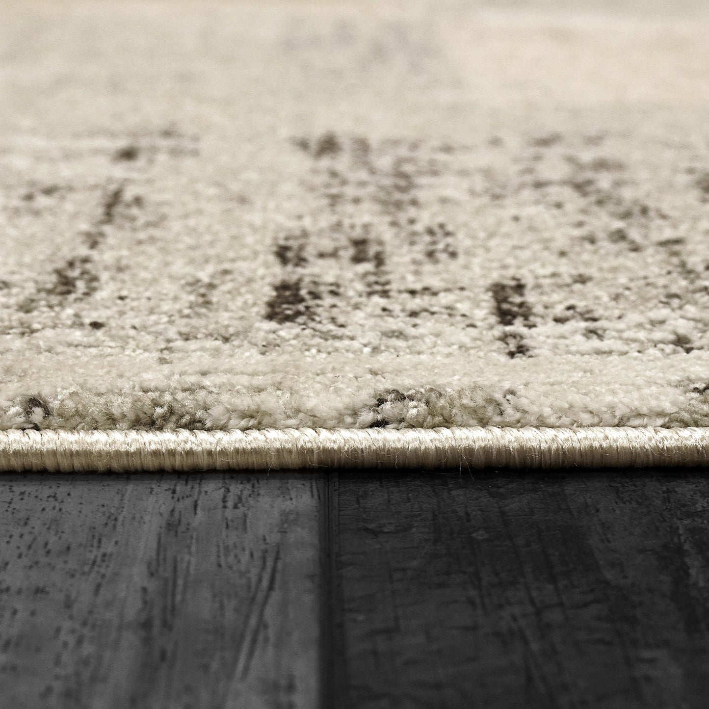 Annalise Modern Grey/Beige/Charcoal Geometric Medium Pile Rug