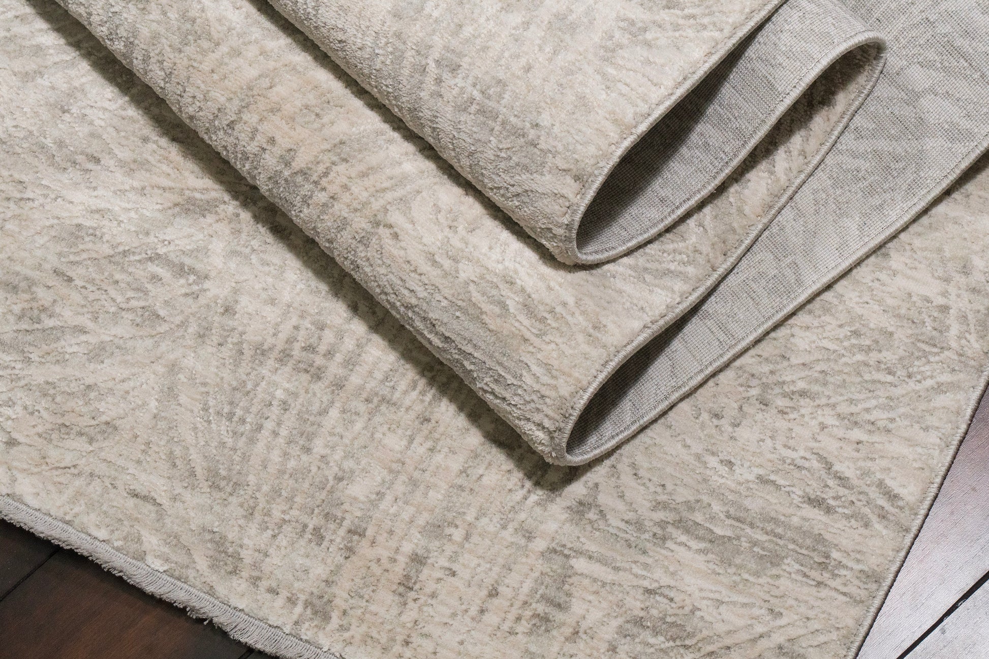 Artemis Modern Light Grey Abstract Low Pile Rug
