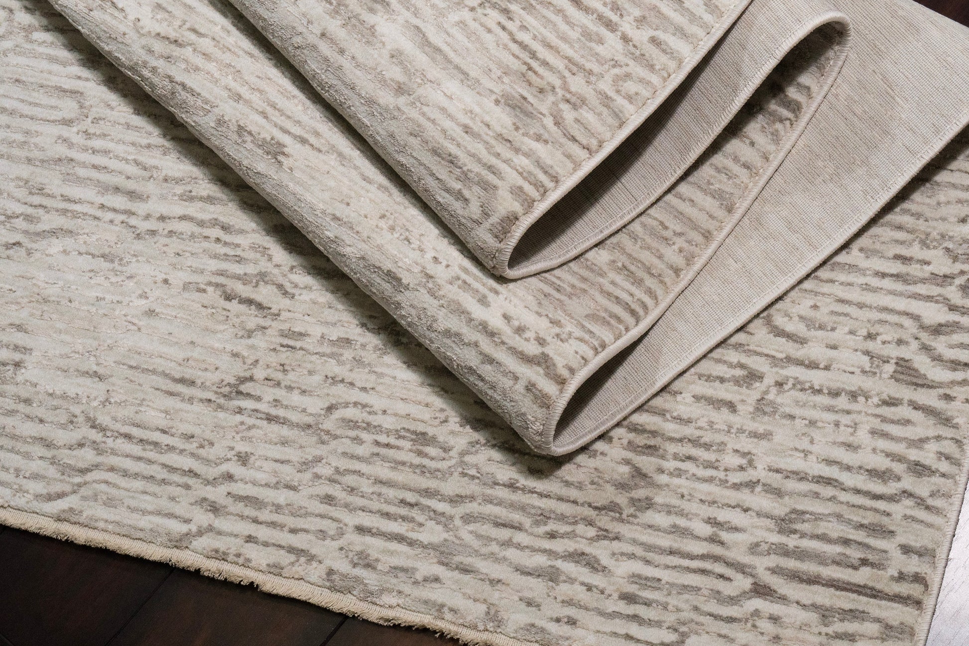 Artemis Modern Beige/Grey Abstract Low Pile Rug
