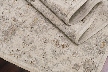 Artemis Traditional Grey/Beige Damask Medium Pile Rug