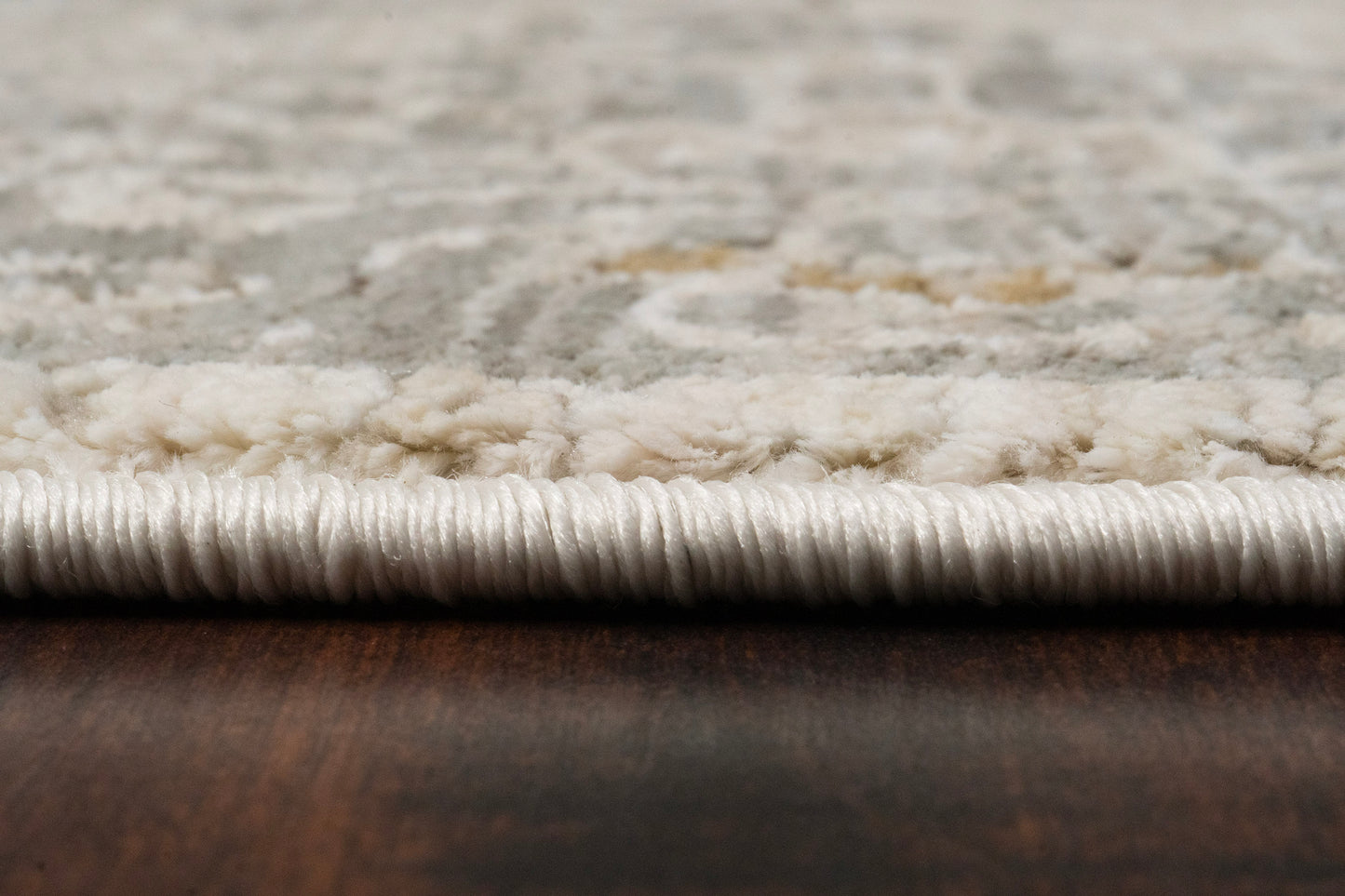 Artemis Traditional Grey/Beige Damask Medium Pile Rug