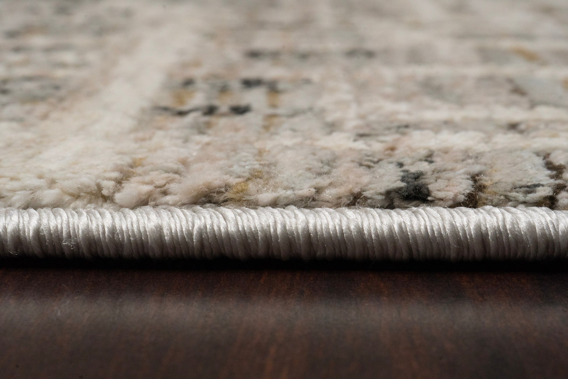 Artemis Modern Beige/Grey Geometric Medium Pile Rug