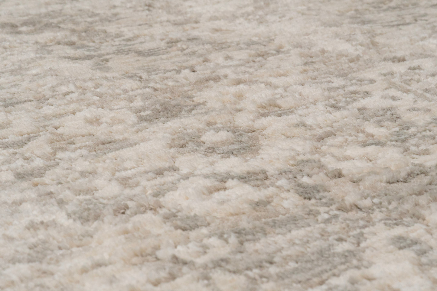 Artemis Traditional Grey/Dark Grey Damask Medium Pile Rug