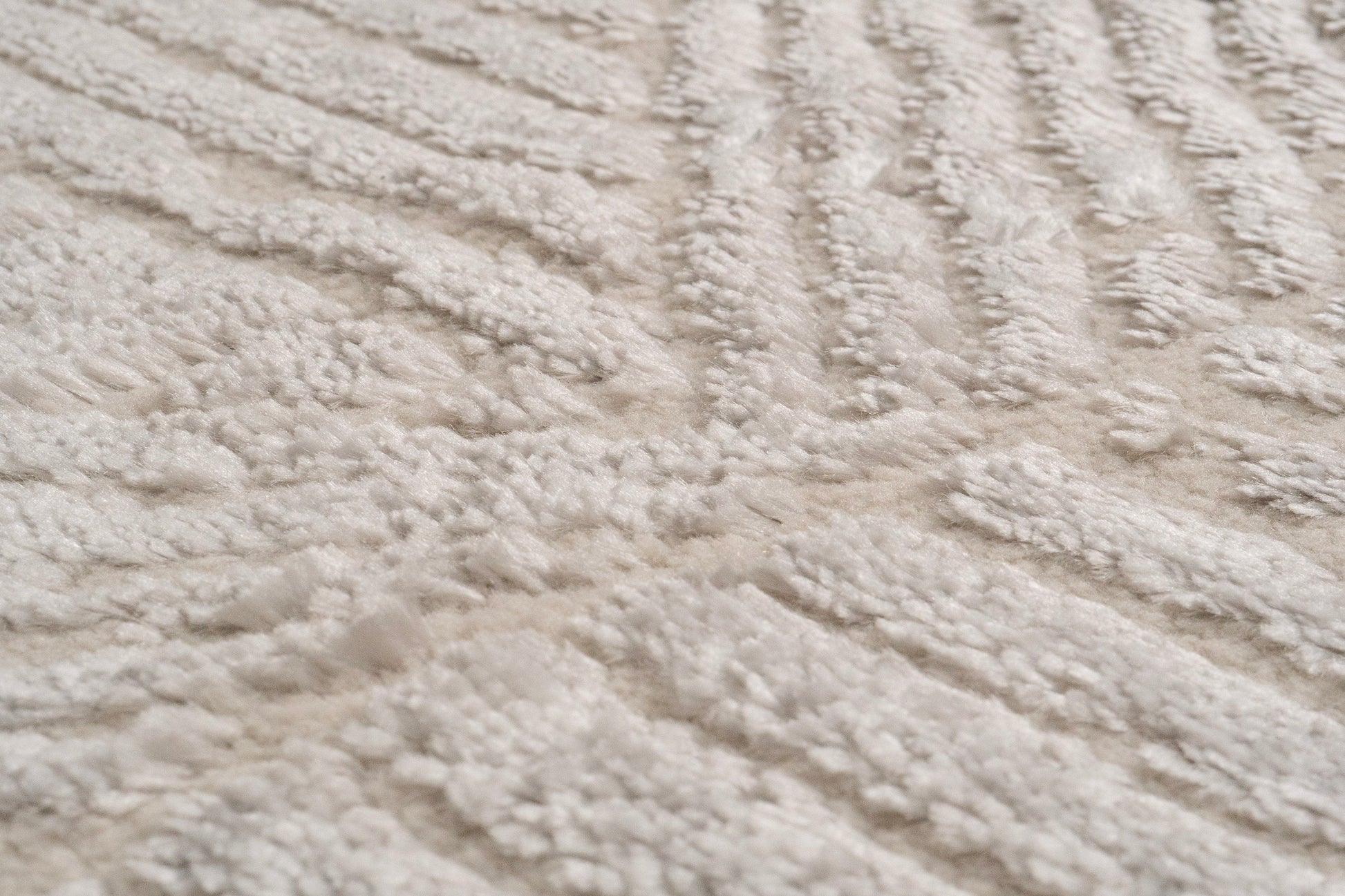 Arten Modern Cream/Grey Geometric Medium Pile Rug