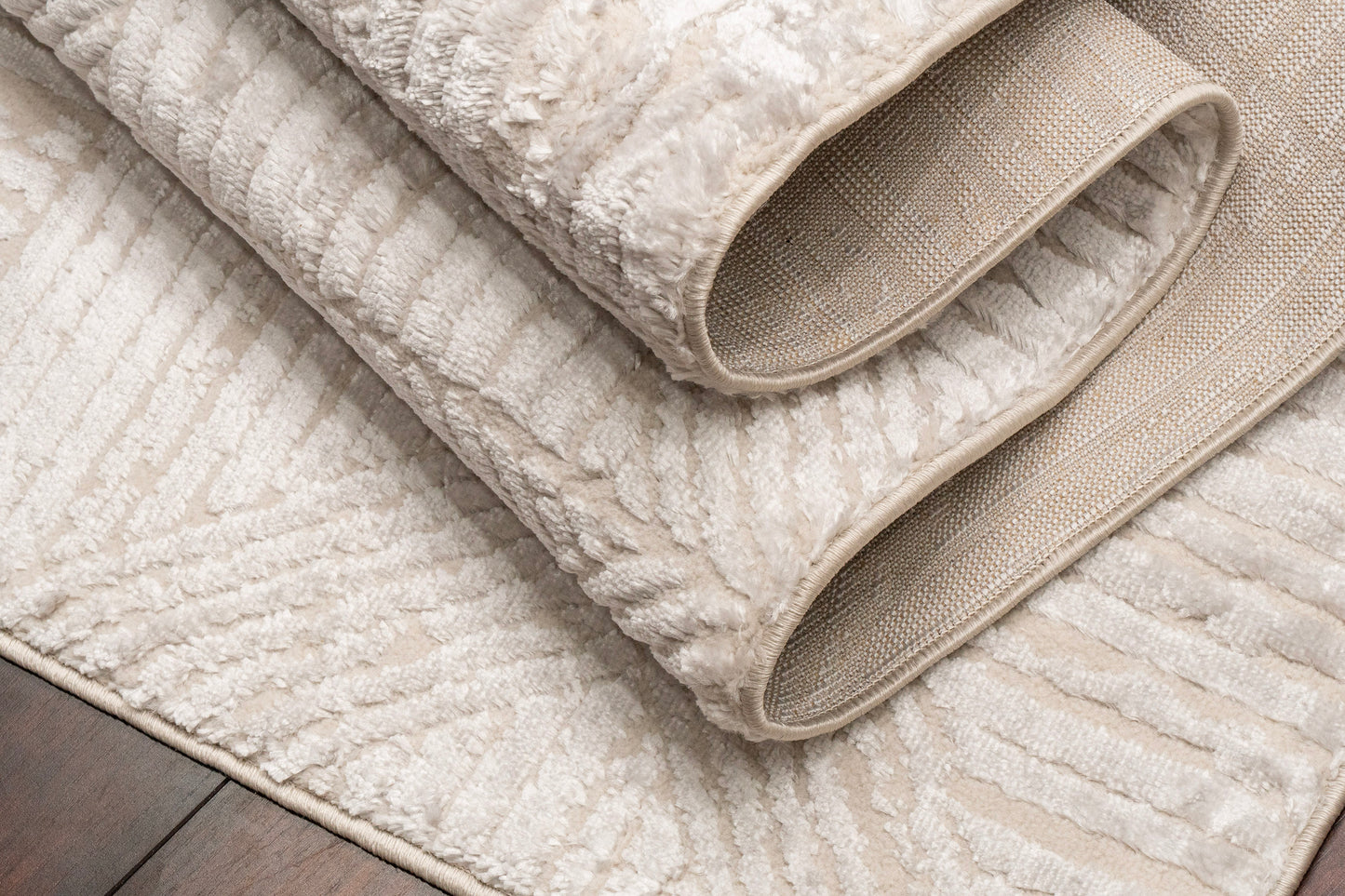 Arten Modern Cream/Grey Geometric Medium Pile Rug