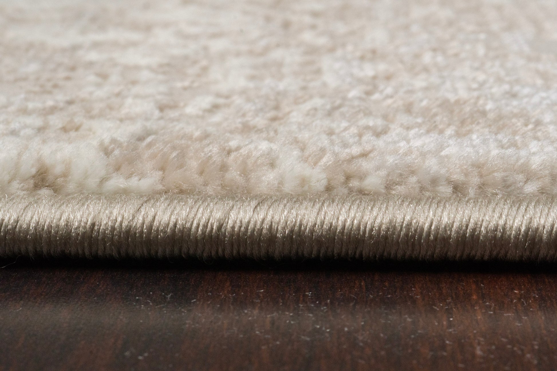Atlas Transitional Beige Damask Medium Pile Rug