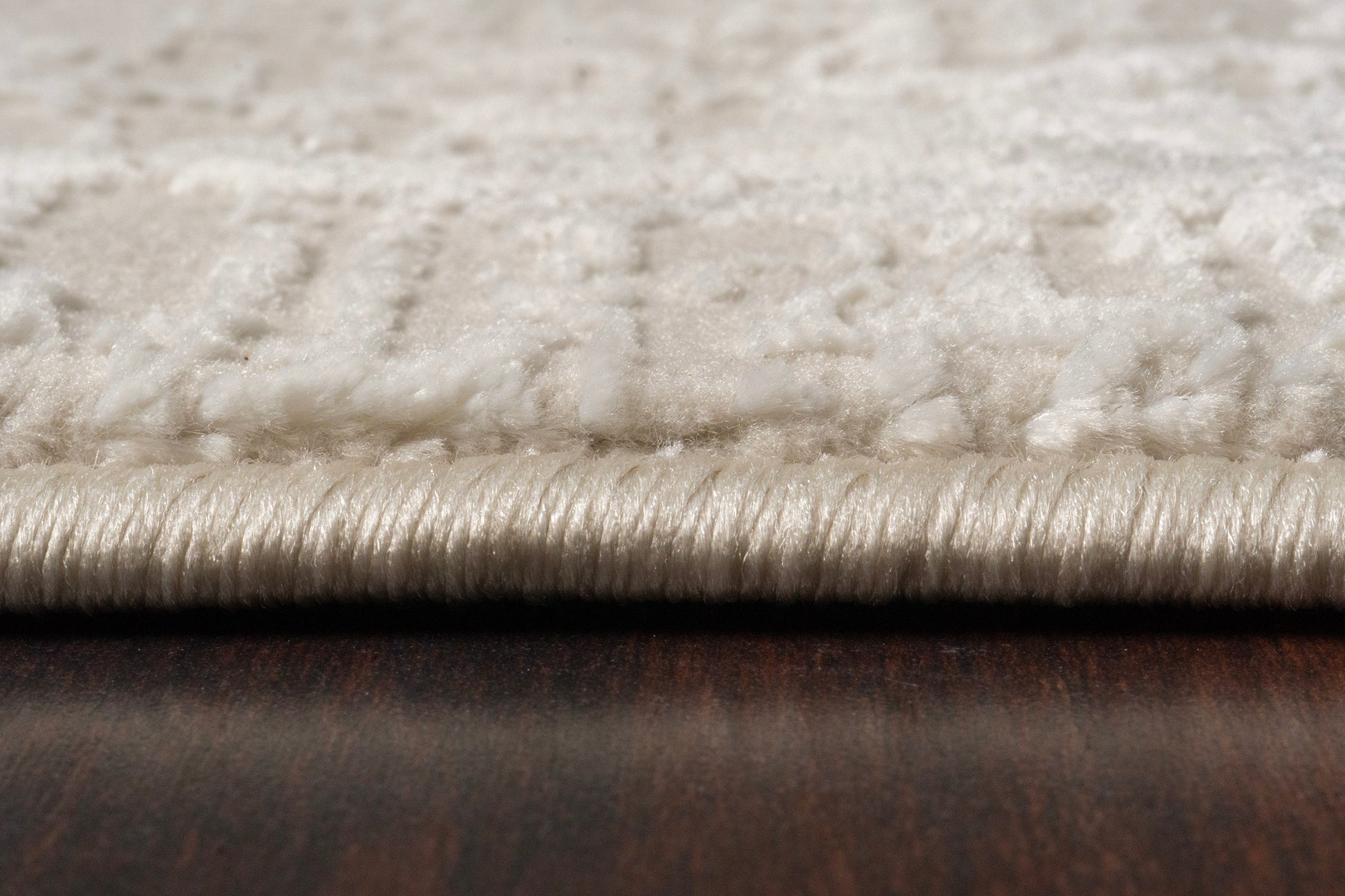 Atlas Modern Beige/Ivory Abstract Medium Pile Rug